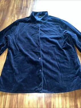 L.L. Bean Navy Velvet Button Down Shirt Size Large